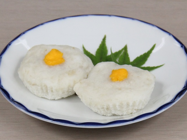 キクイモ蒸饅頭