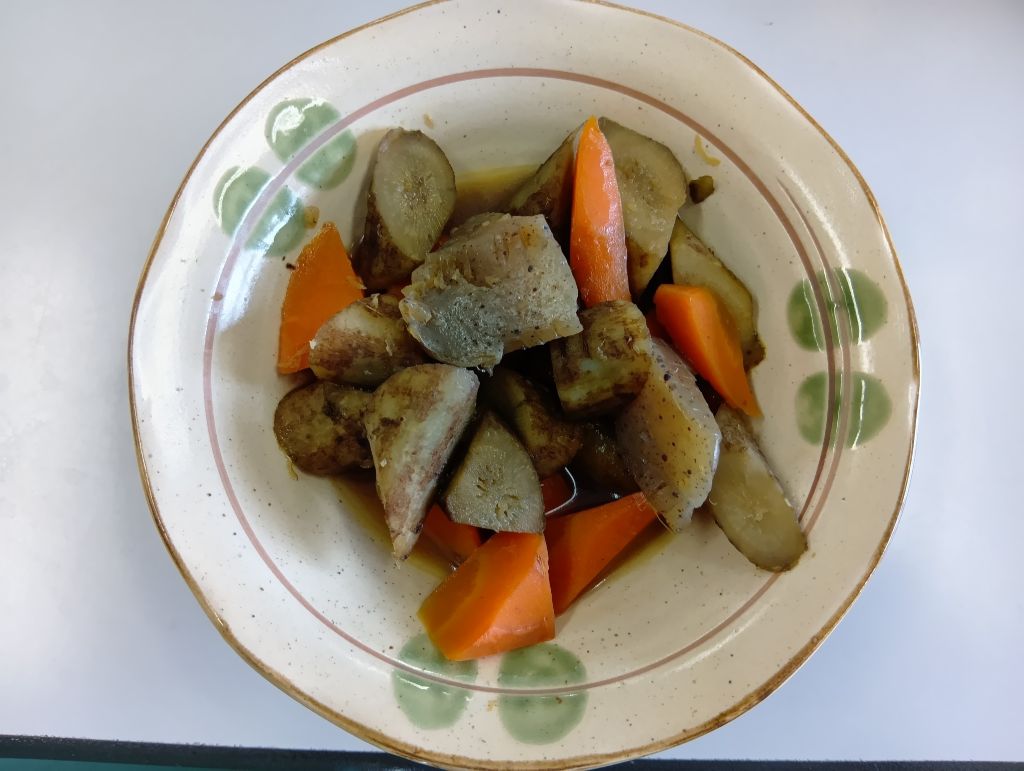 こんにゃくとごぼうの甘辛煮