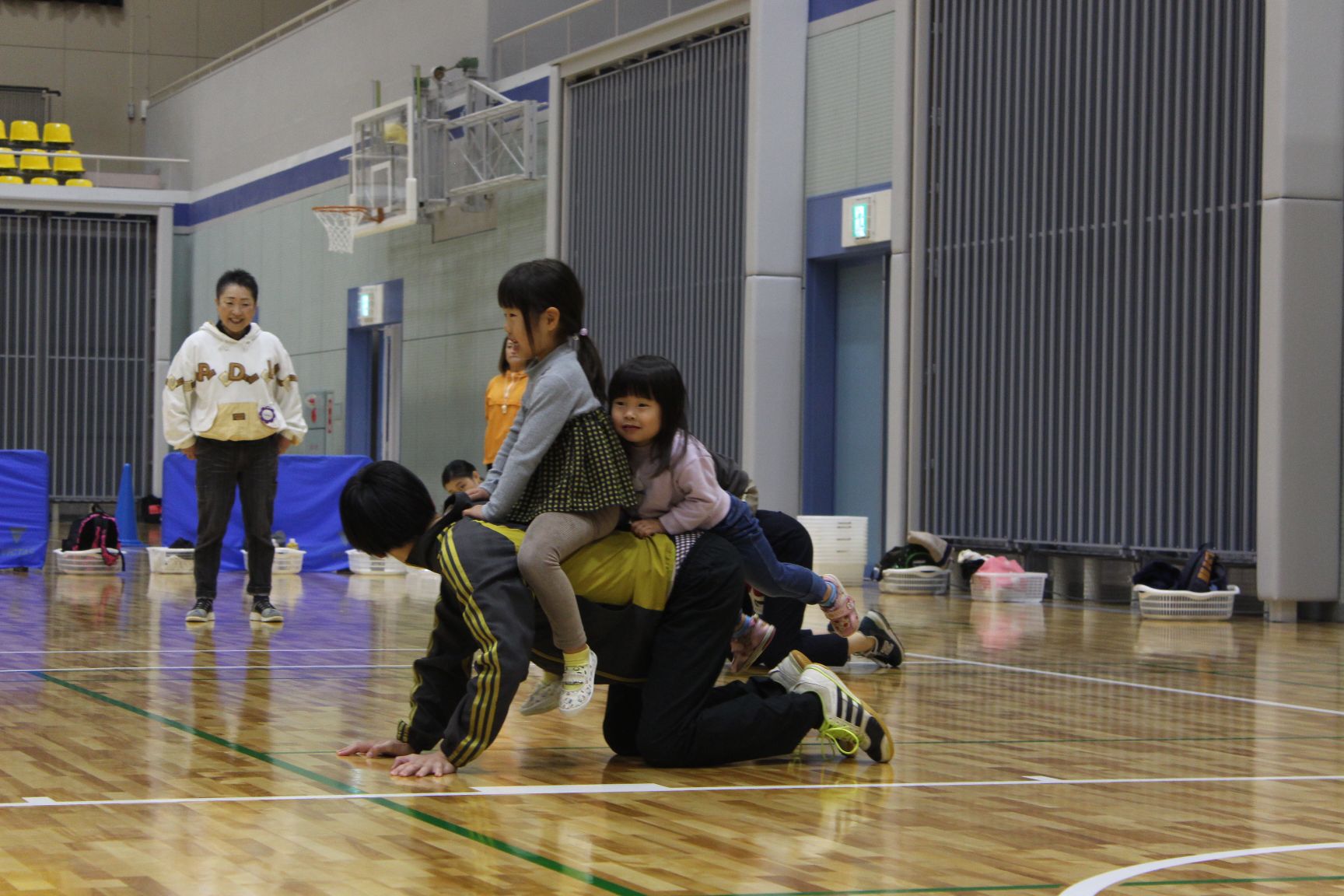 親子運動遊び中