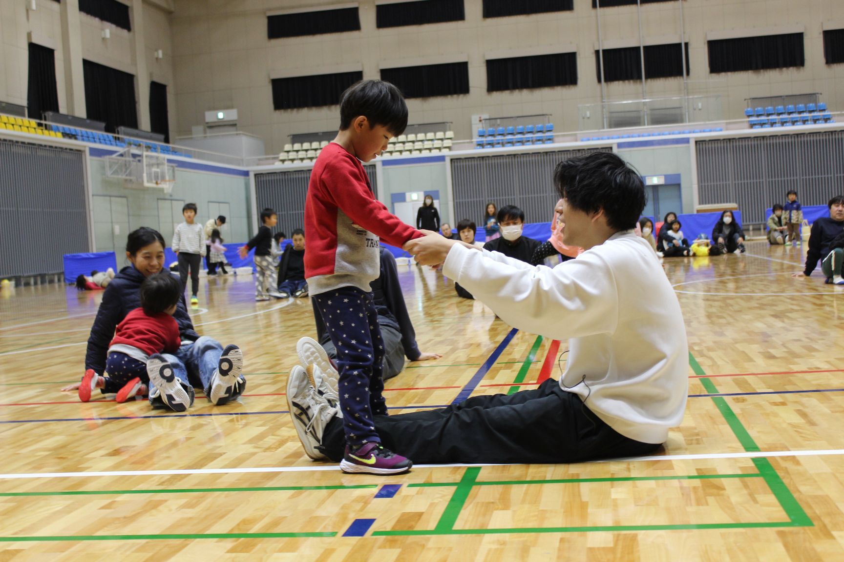 親子運動遊び中