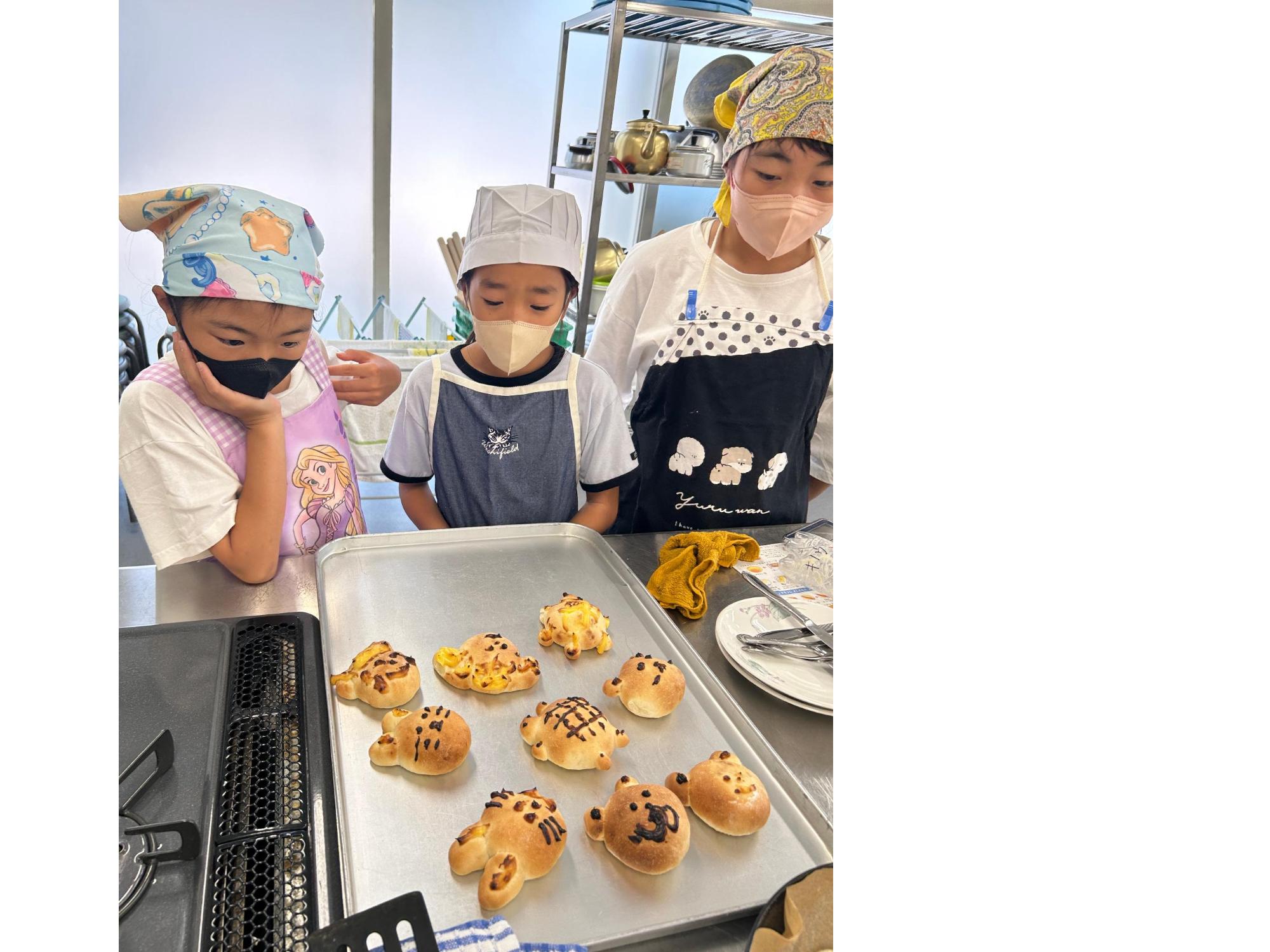 夏休み親子料理教室の様子