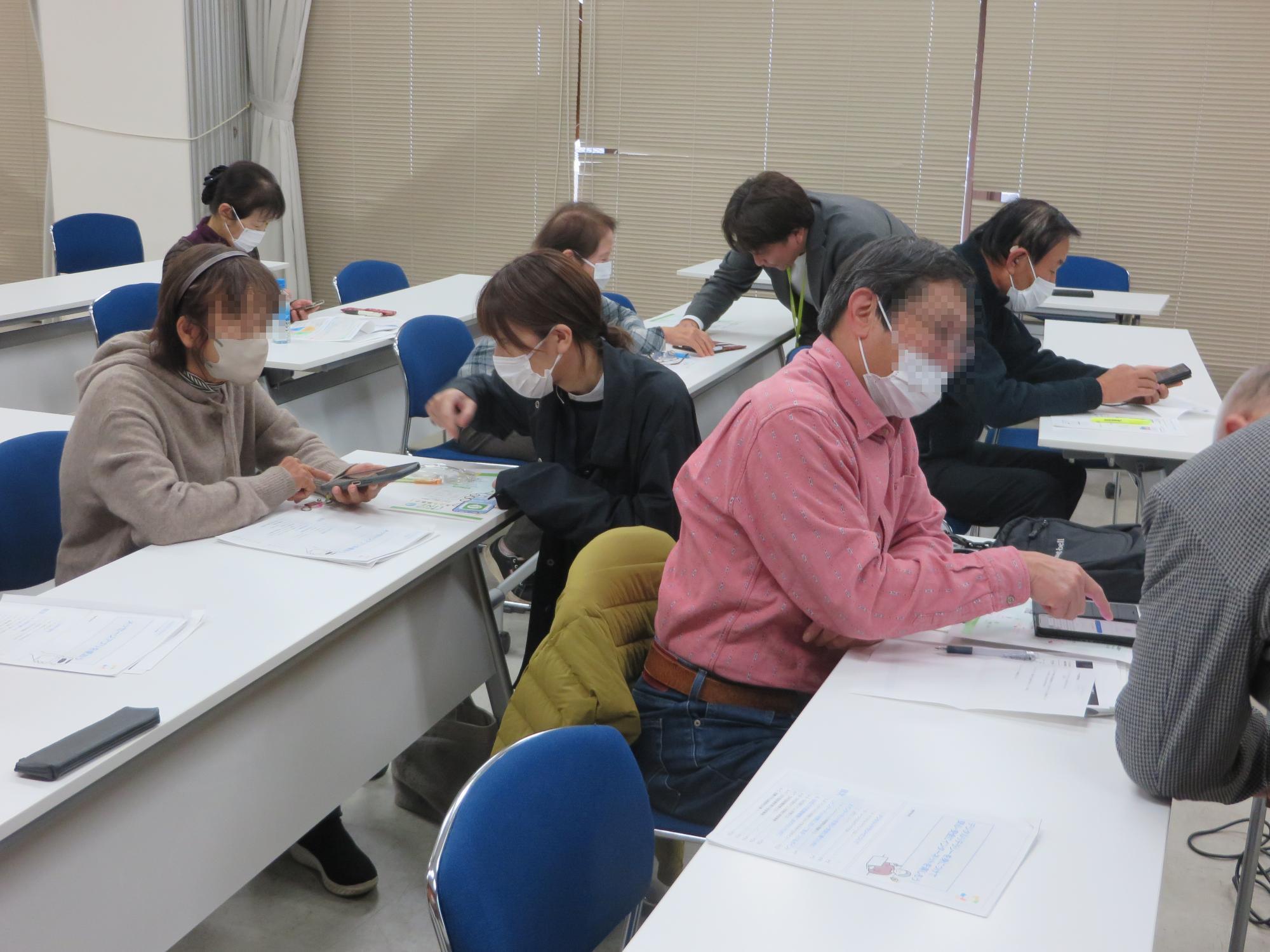 スマホ教室の様子
