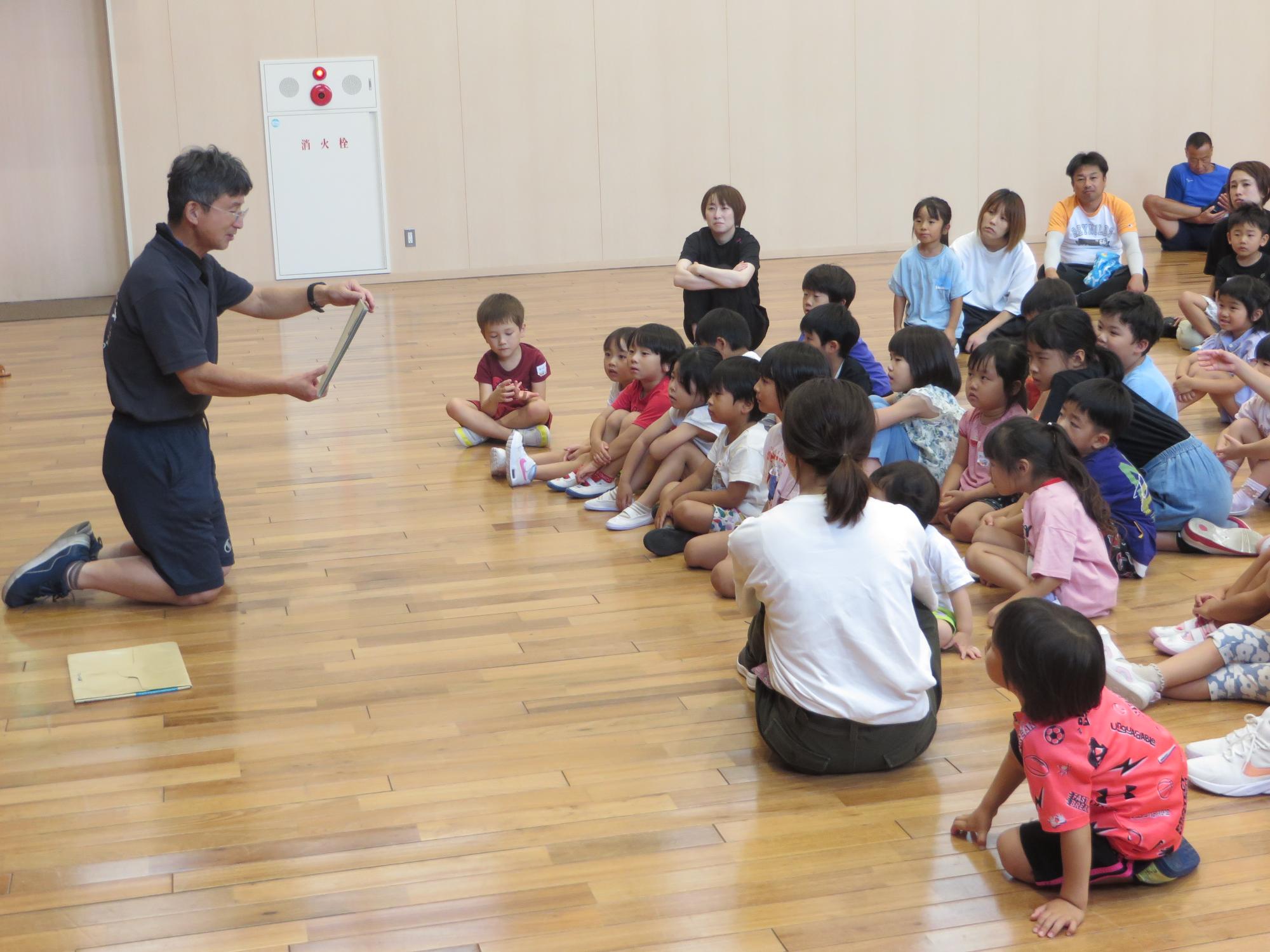 読み聞かせ
