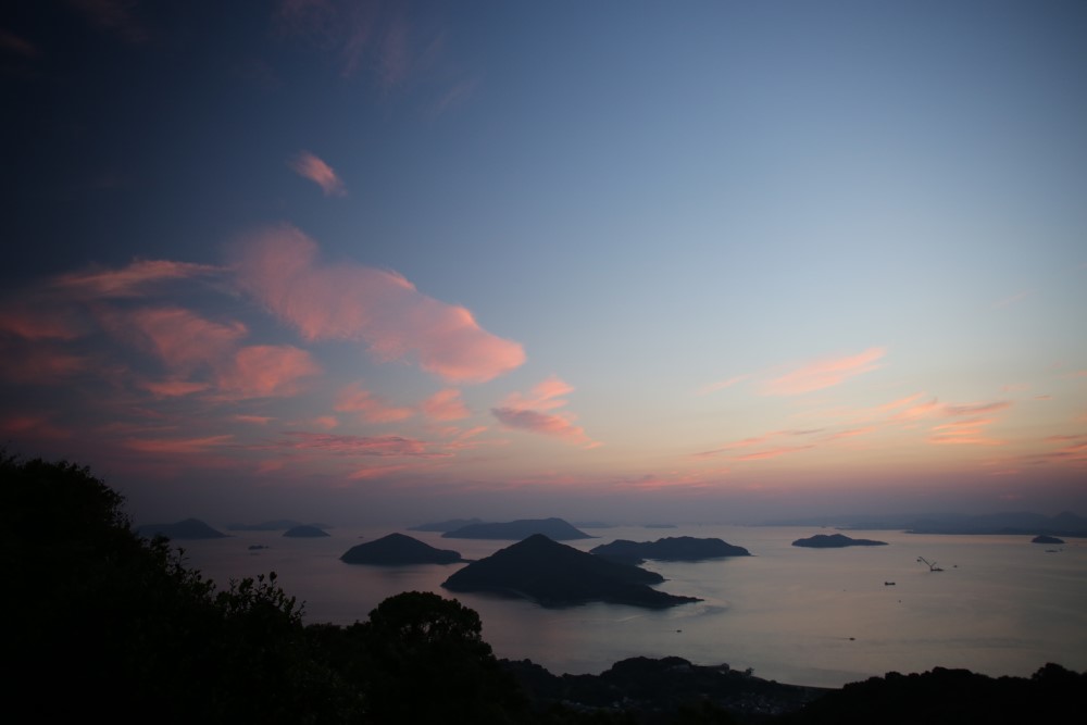 紫雲出山の展望台からの景色