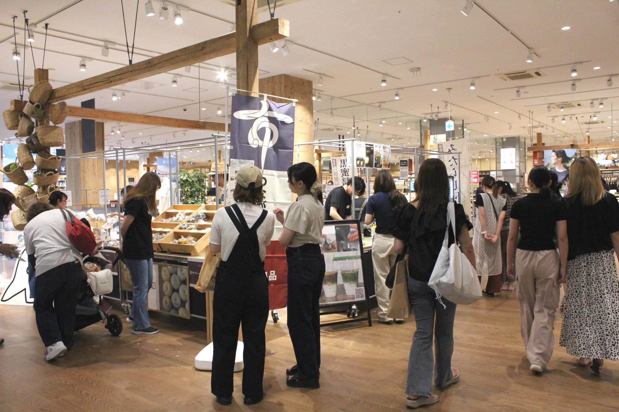 市内店舗が集合！大型マルシェイベント開催