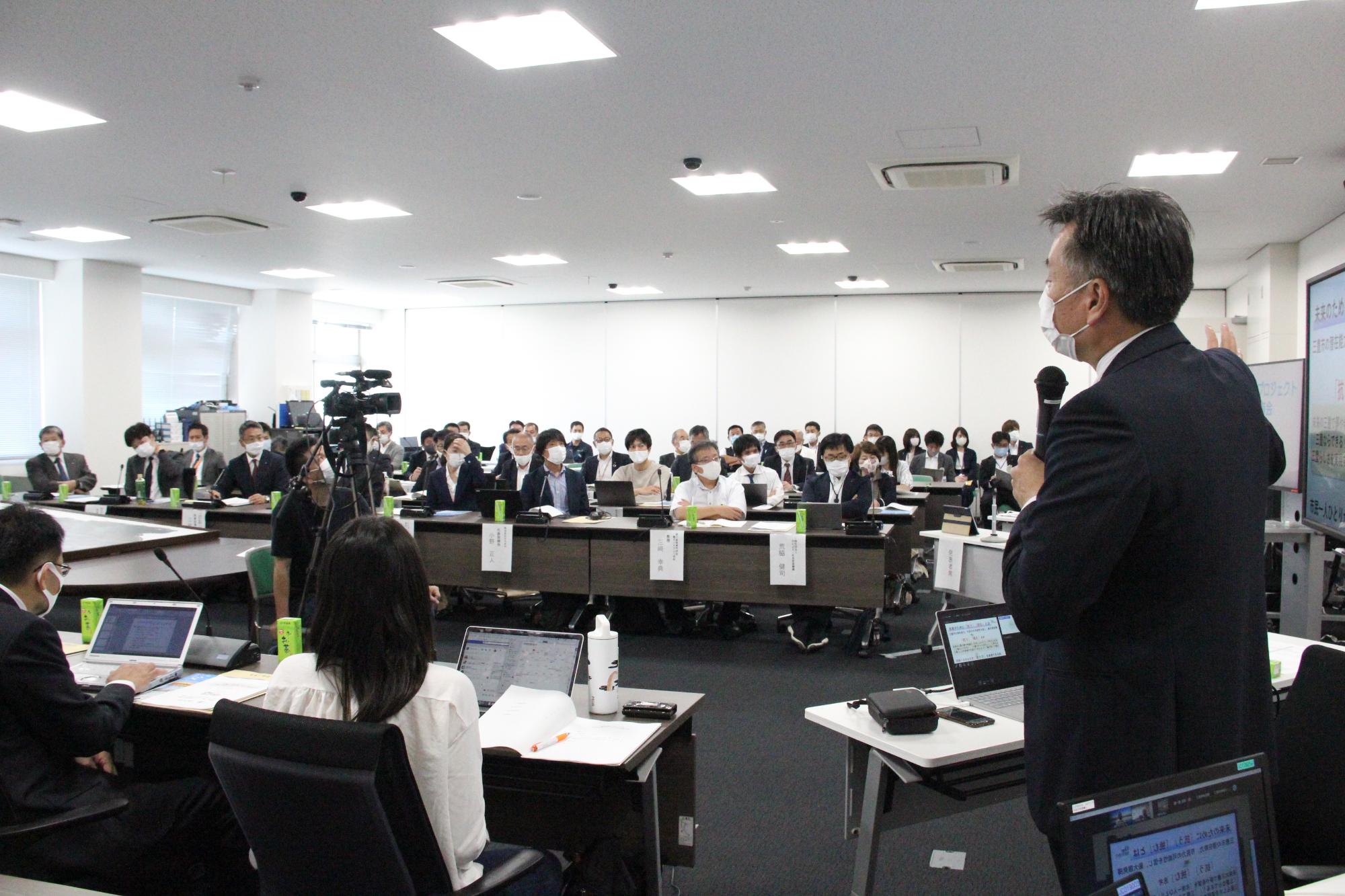 情報共有会の様子
