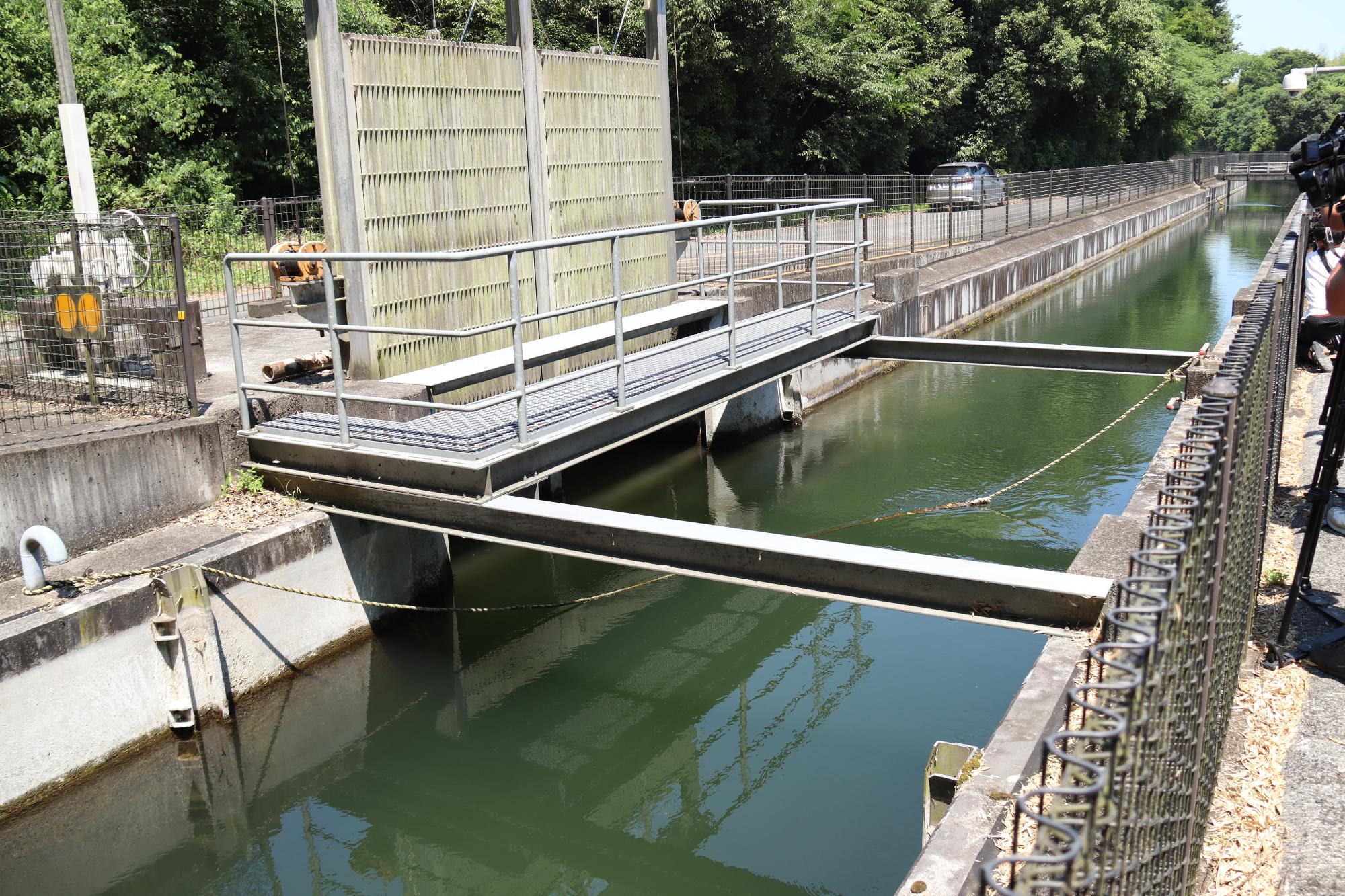 香川用水東部幹線水路