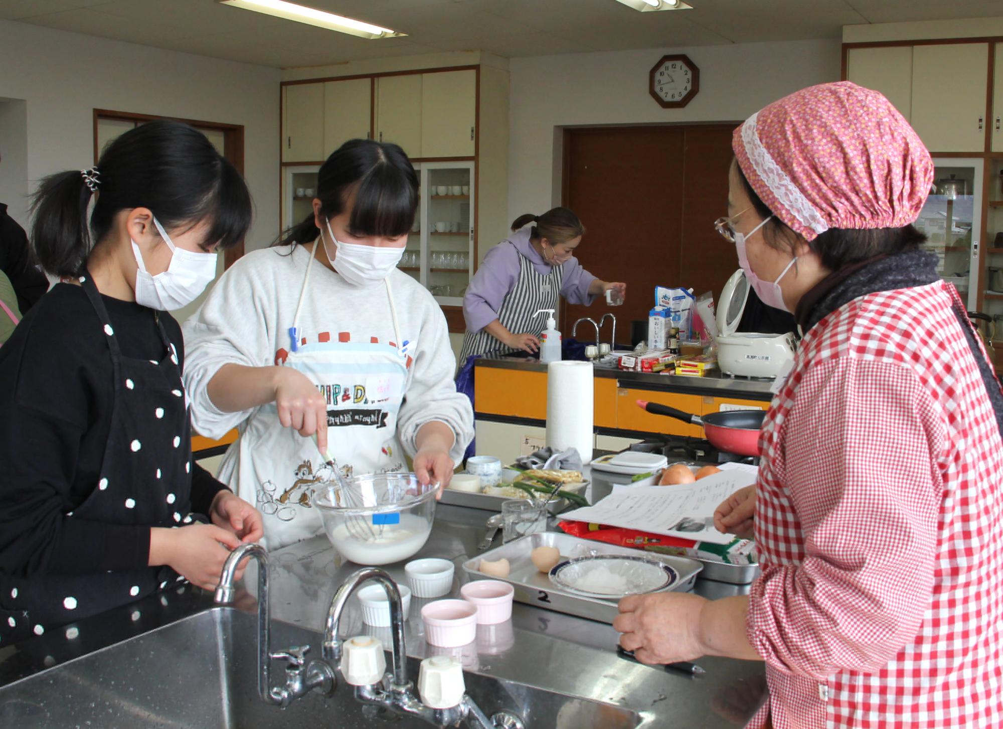 公民館イベント料理教室（高瀬高校）