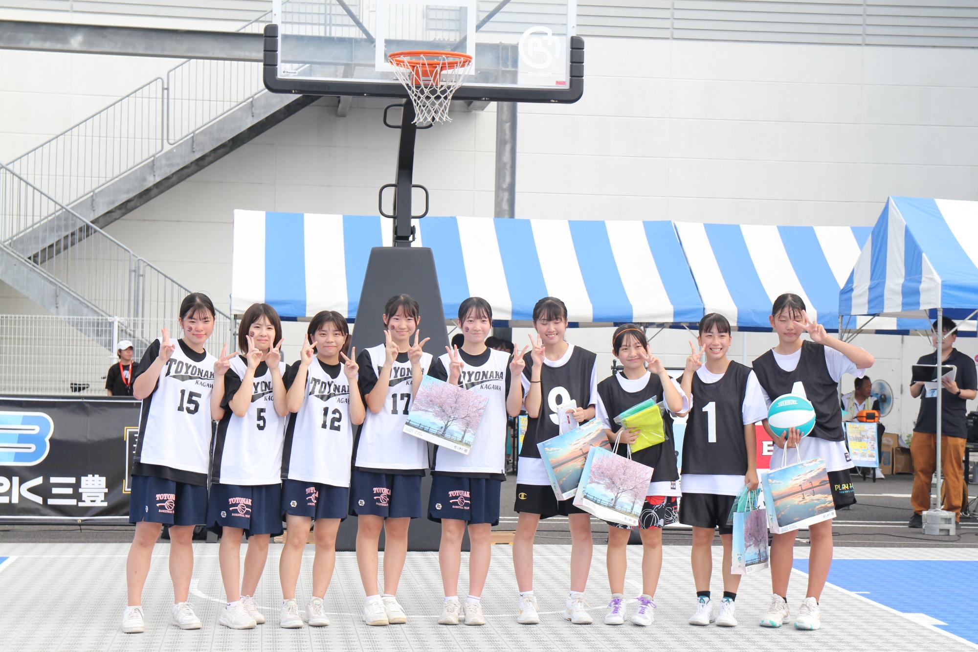 女子参加者の優勝・準優勝者