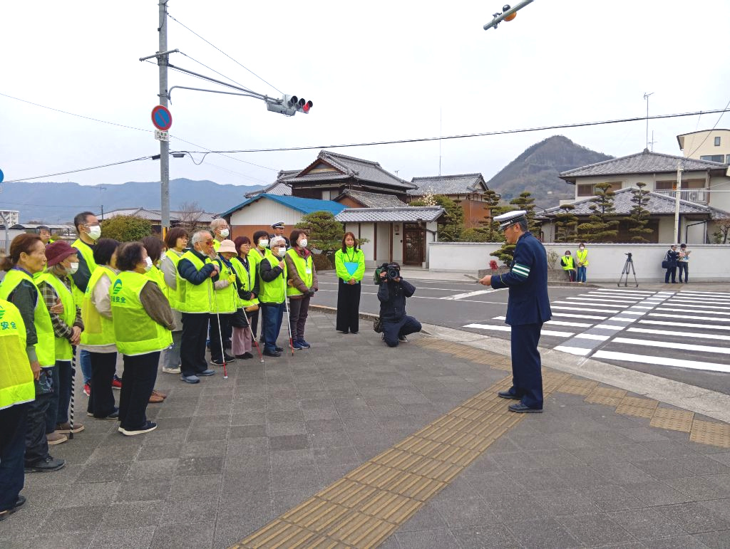 新基準横断歩道の説明を受けました