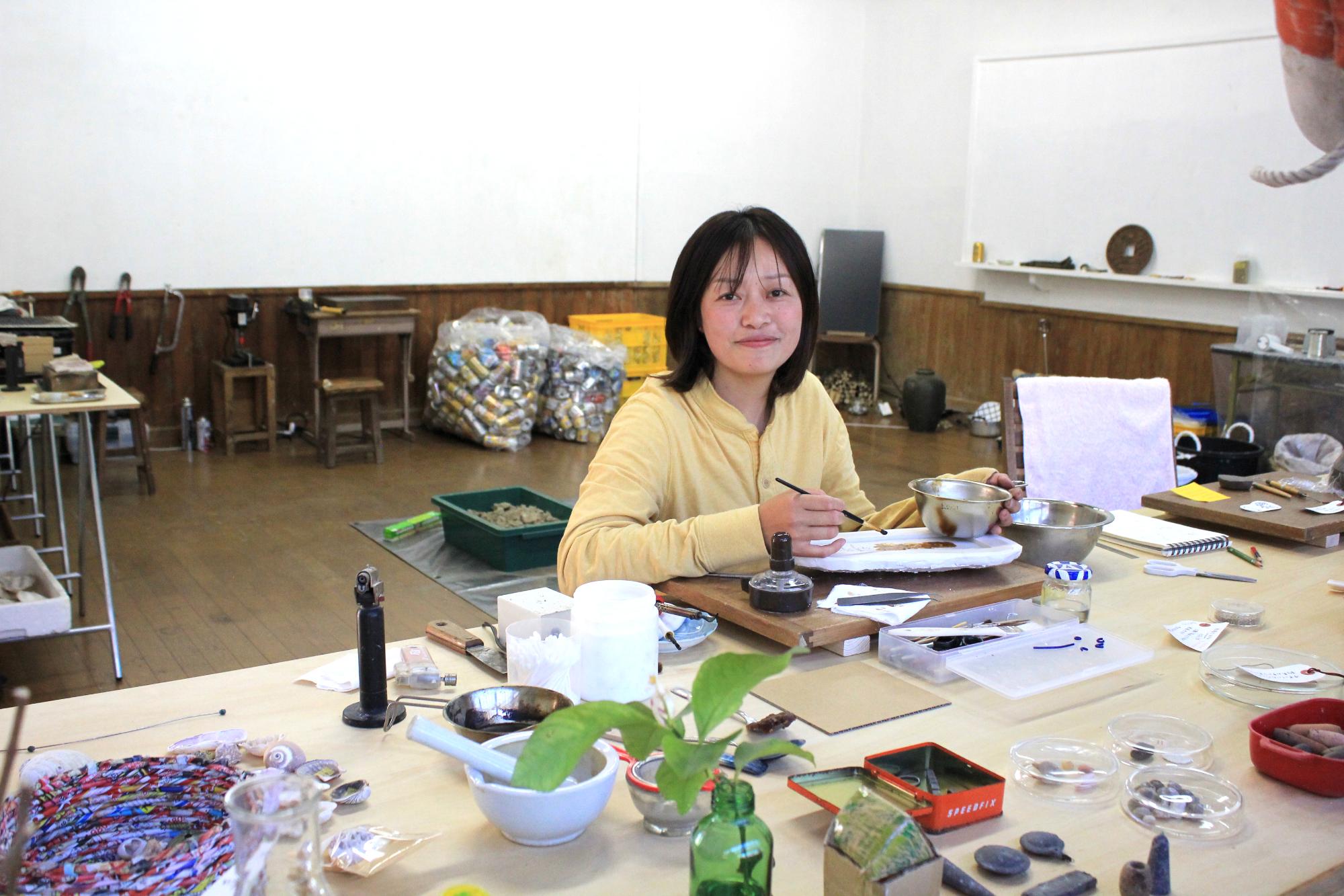 粟島で滞在して制作したアート作品を展示（粟島芸術家村）