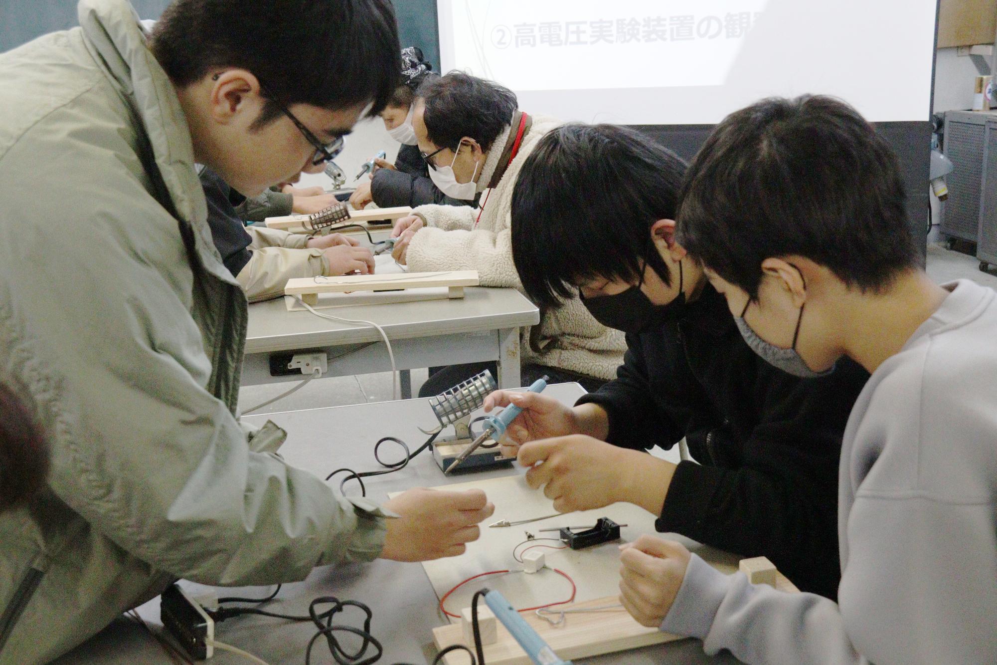 多度津高校の学生と交流